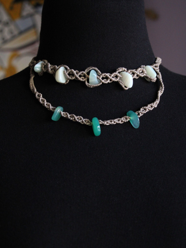 Green Agate Beige choker collar