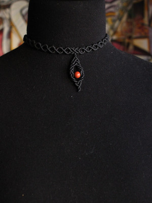 Red Jasper Black Choker – Adjustable Crystal Jewelry | Licornerie