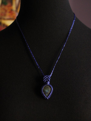 Licornerie: Handmade Labradorite Light Blue Necklace - Mystical